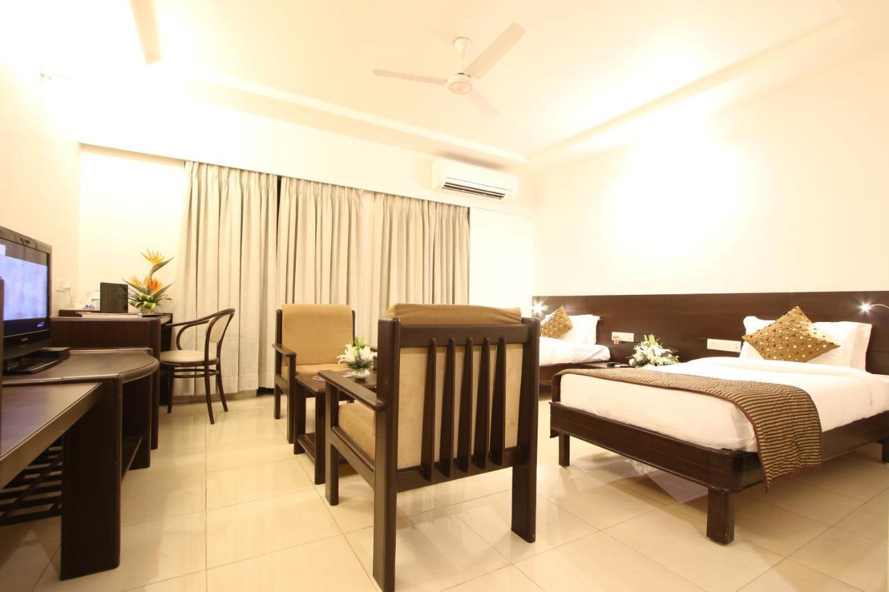 Prakruti Resort Vadodara Eksteriør billede