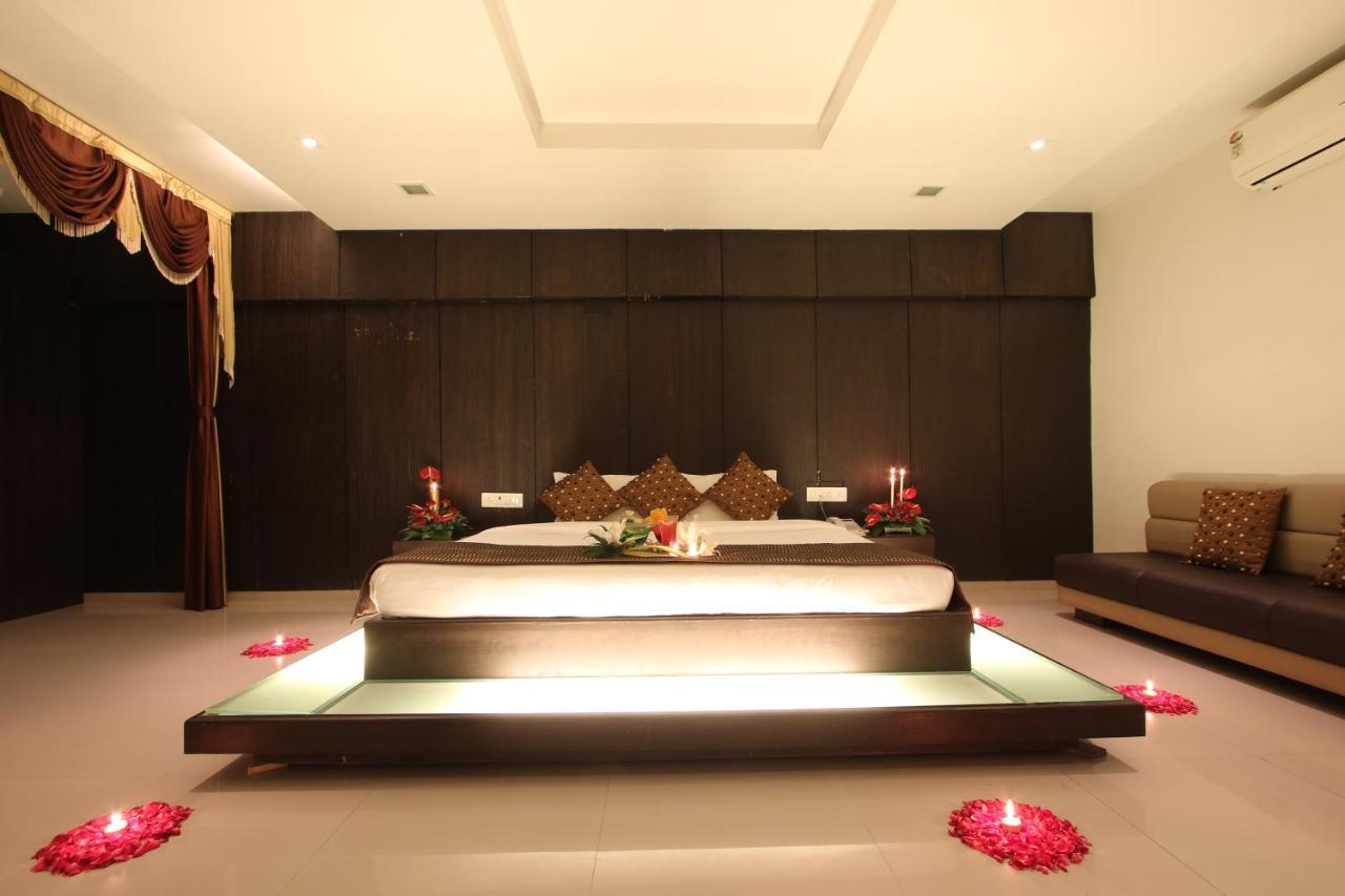 Prakruti Resort Vadodara Eksteriør billede